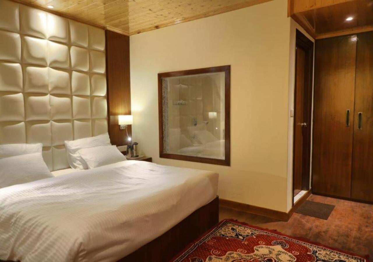 The Alpine Retreat Hotel Shimla Ngoại thất bức ảnh