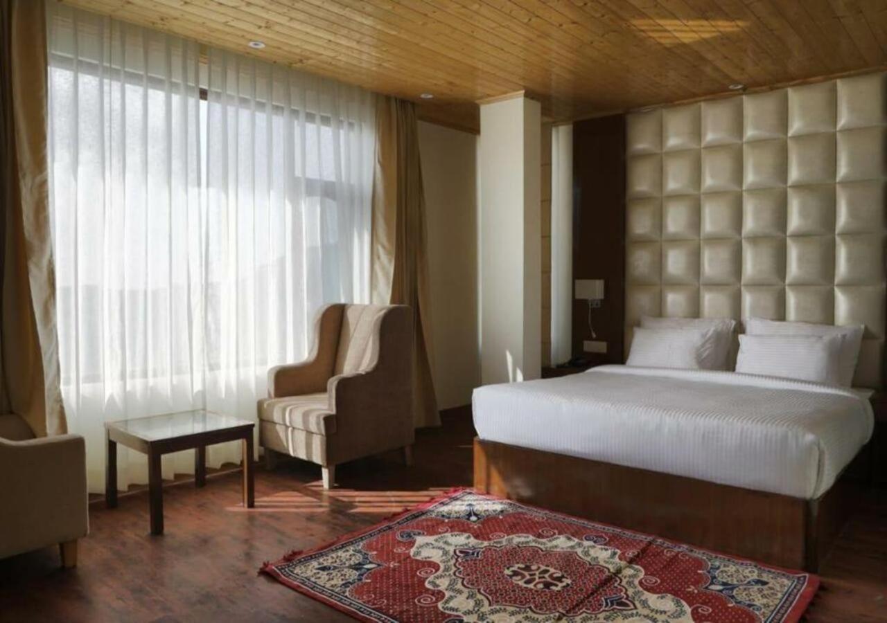 The Alpine Retreat Hotel Shimla Ngoại thất bức ảnh