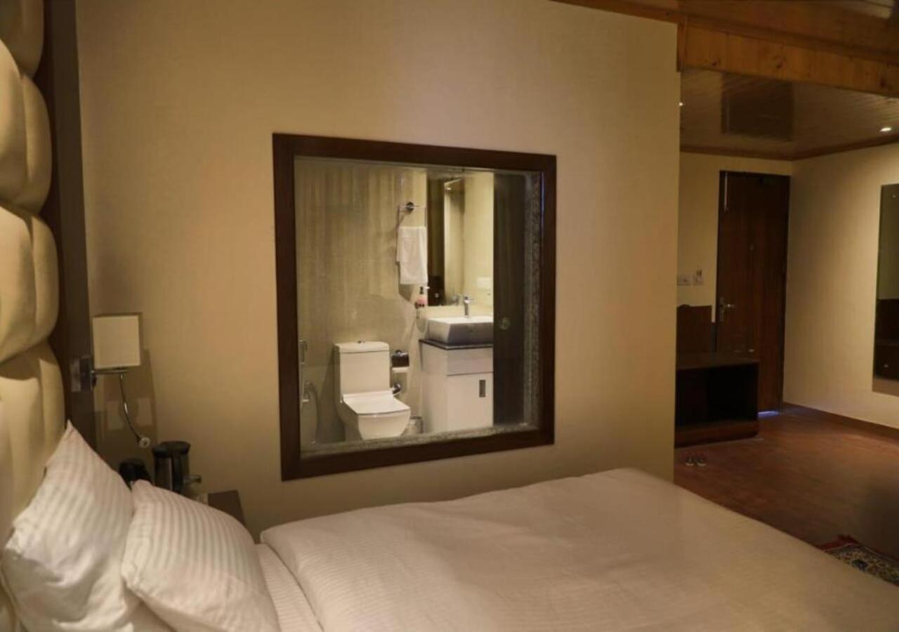 The Alpine Retreat Hotel Shimla Ngoại thất bức ảnh